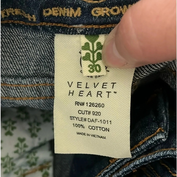 Velvet heart jeans size 30 waist - Picture 8 of 8